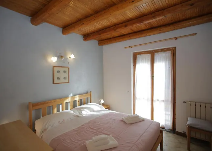 Riviera Hébergement de vacances Borzonasca